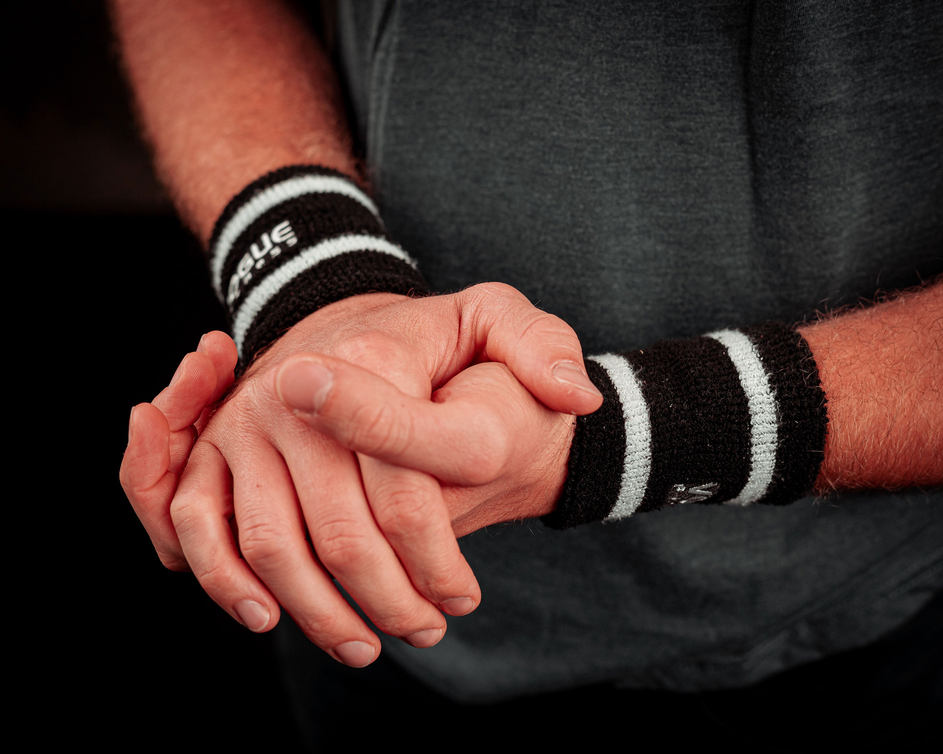 Vogue Fitness Wristbands (Pair)